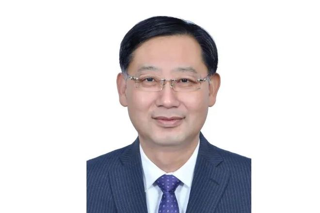 赵兴绩履新胶州市委书记 周志凯出任湖南省住建厅副厅长