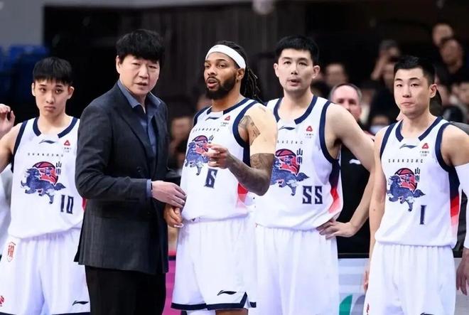 山东男篮休赛期强势出手：锁定范子铭，冲击新赛季更高目标