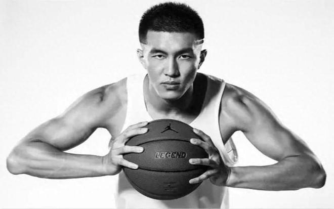 郭艾伦伤愈回归引发新一轮转会猜想，广东宏远成潜在下家，新赛季争冠格局或再起波澜